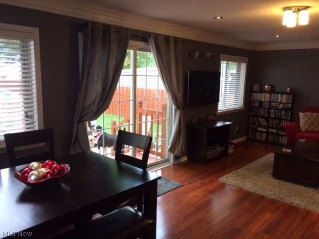 5496 Hauserman Road Cleveland, OH 44130 - Photo 6 of 35