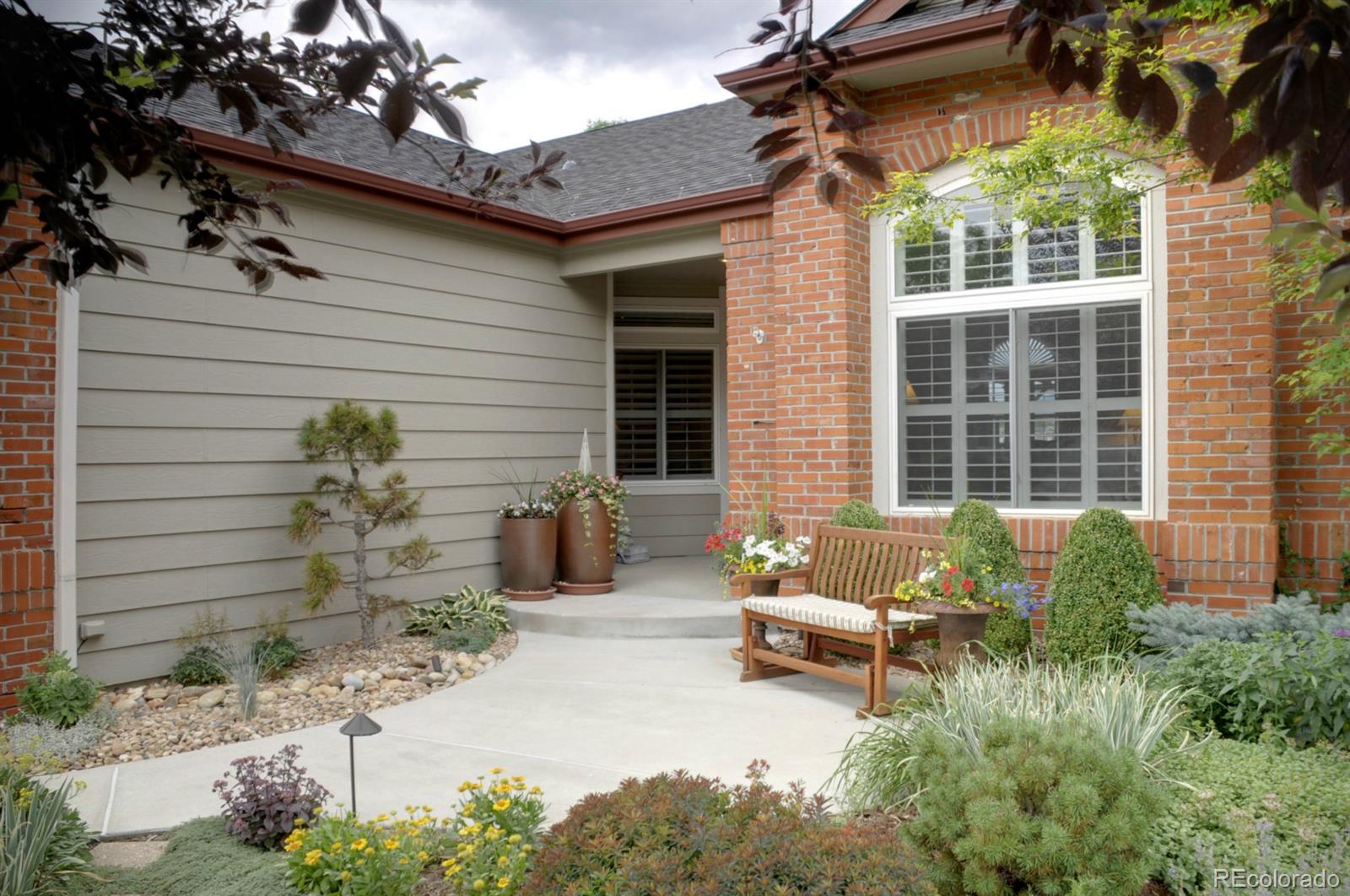 9938 Silver Maple Road Highlands Ranch, CO 80129 - Photo 2 of 30 Gallery Image 2