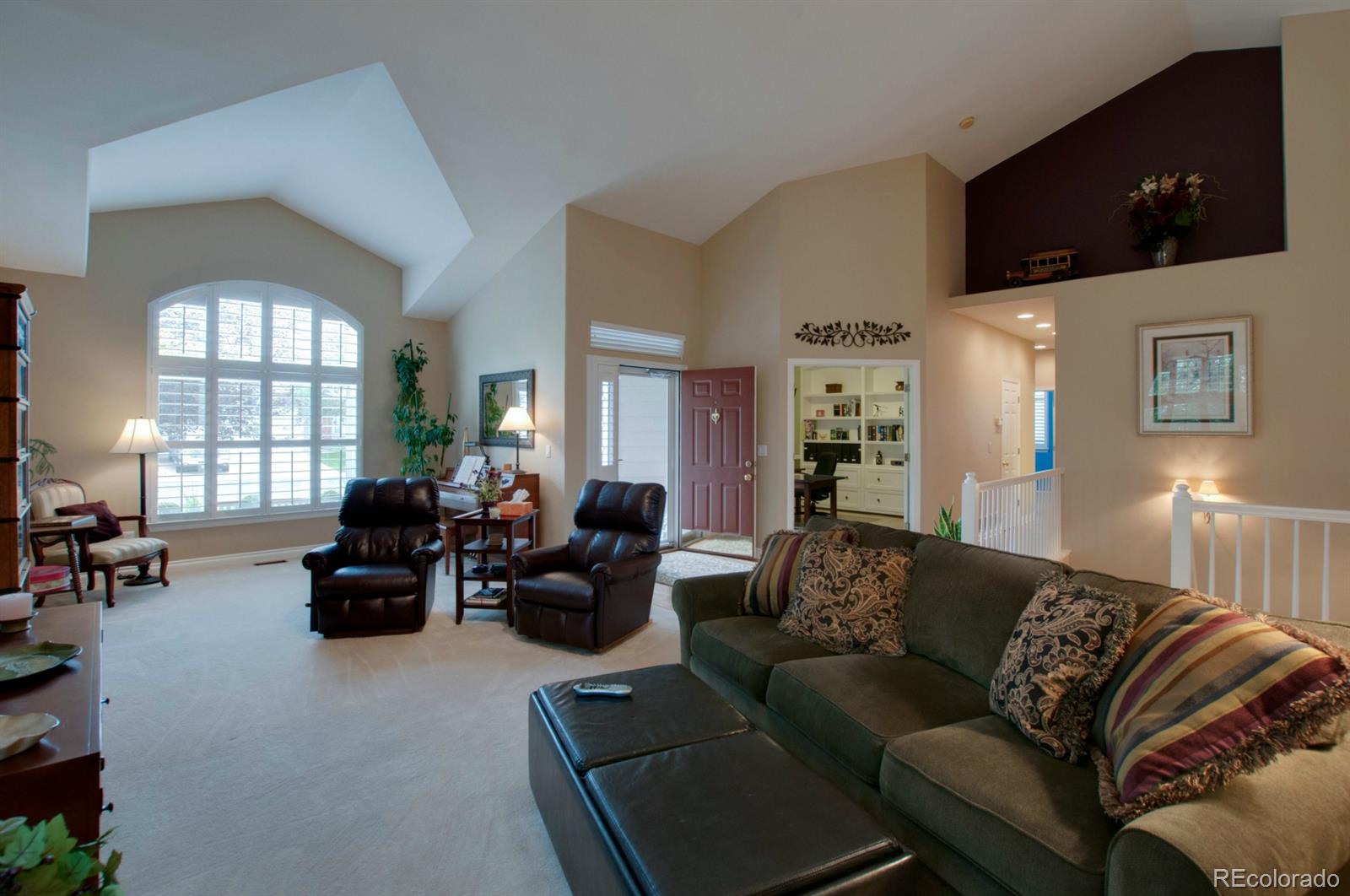 9938 Silver Maple Road Highlands Ranch, CO 80129 - Photo 5 of 30 Gallery Image 5