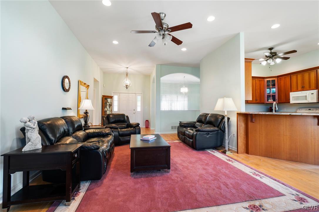 1206 Shiloh Road Allentown, PA 18106 - Photo 13 of 28 a living room with furniture