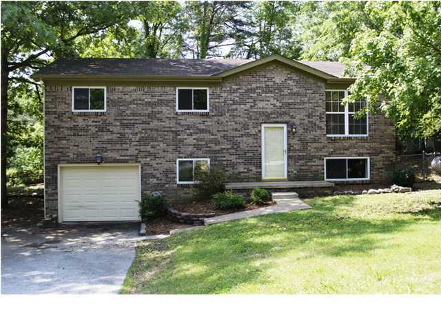 428 Northmont Road Hixson, TN 37343 - Photo 1 of 10 Primary Photo