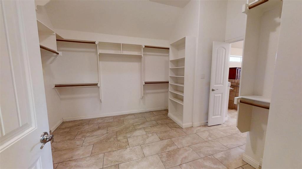 2918 Willow Ridge Circle Granbury, TX 76049 - Photo 18 of 33 Primary Closet