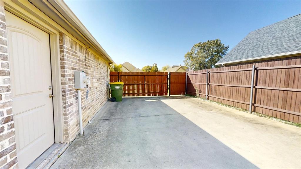 2918 Willow Ridge Circle Granbury, TX 76049 - Photo 29 of 33 RV Parking with Hook ups