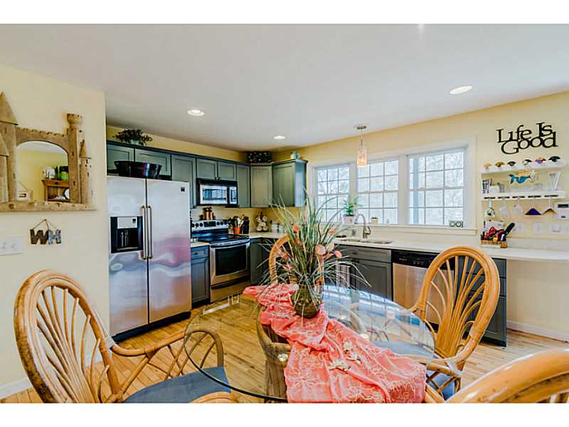 208 Watch Hill Road Westerly, RI 02891 - Photo 3 of 22 Kitchen.