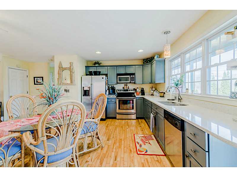 208 Watch Hill Road Westerly, RI 02891 - Photo 4 of 22 Kitchen. Eating area