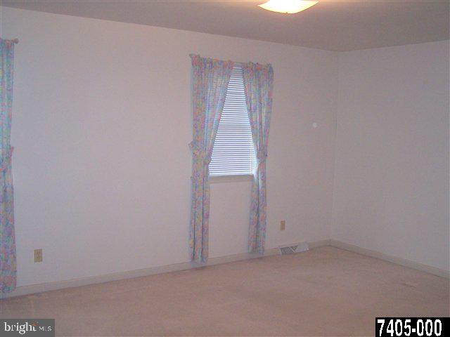 3121 Wheatlyn Road York, PA 17402 - Photo 13 of 25 Gallery Image 13