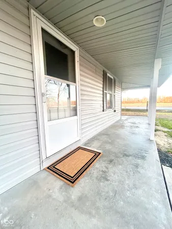 $189,900 | 8849 Highway 256, Austin, IN 47102