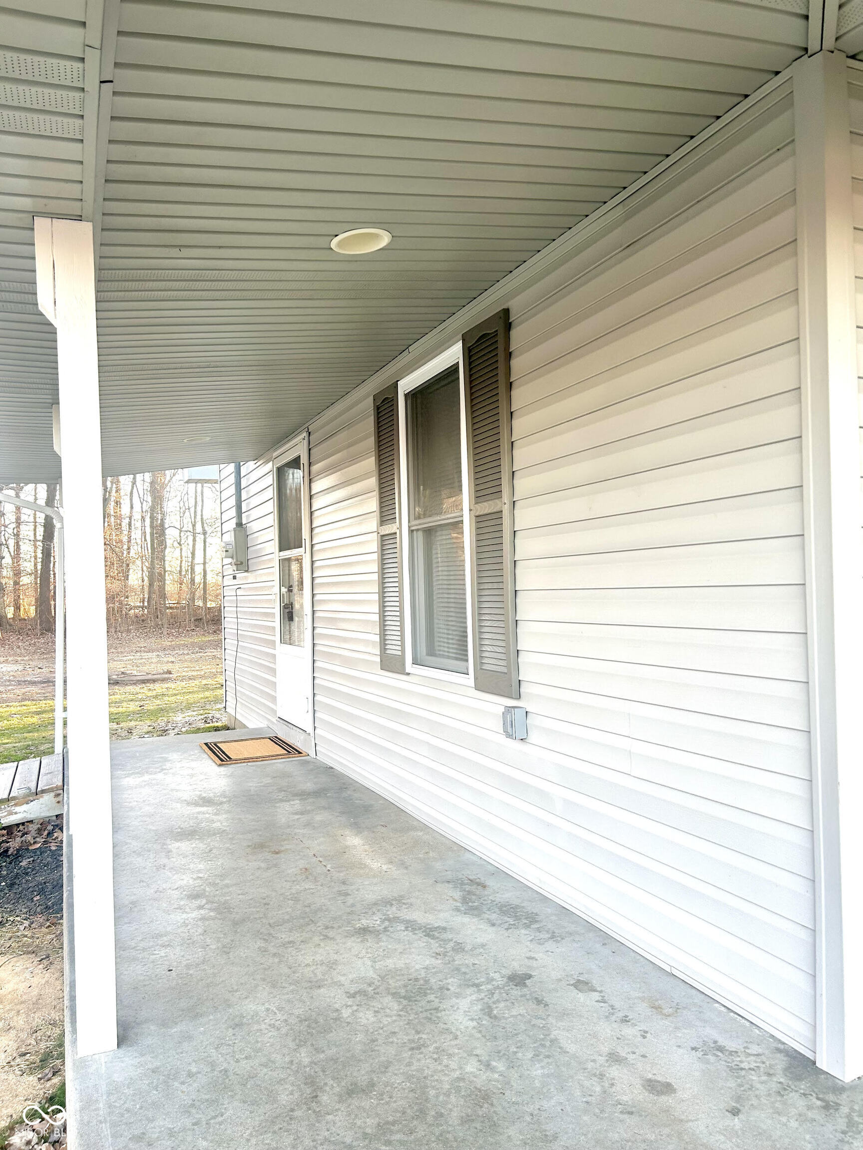 8849 Highway 256 Austin, IN 47102 - Photo 5 of 16