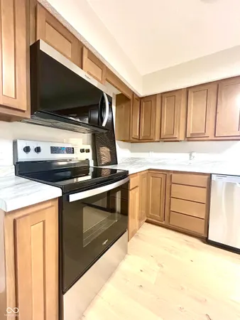 $189,900 | 8849 Highway 256, Austin, IN 47102