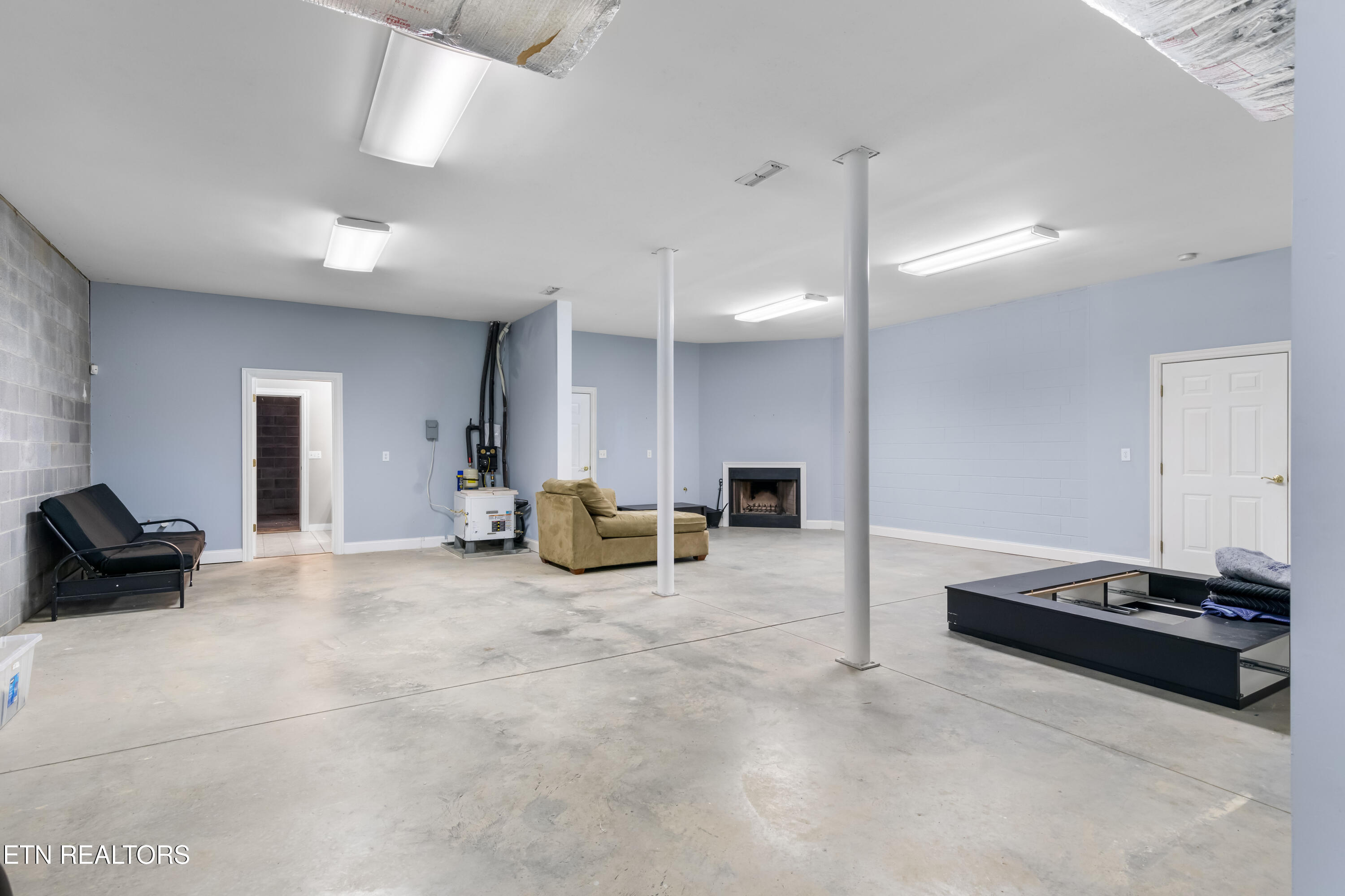 4300 Roberts Road Corryton, TN 37721 - Photo 42 of 50 030A9680