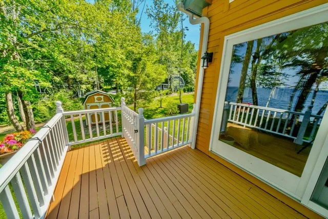 $1,925,000 | 19 Glenview Lane, Belfast, ME 04915