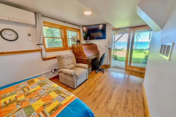 $1,925,000 | 19 Glenview Lane, Belfast, ME 04915