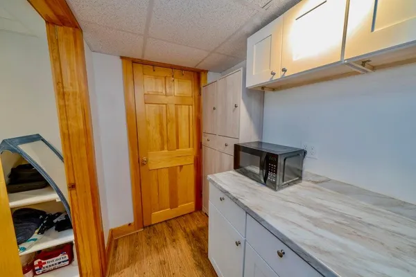 $1,925,000 | 19 Glenview Lane, Belfast, ME 04915