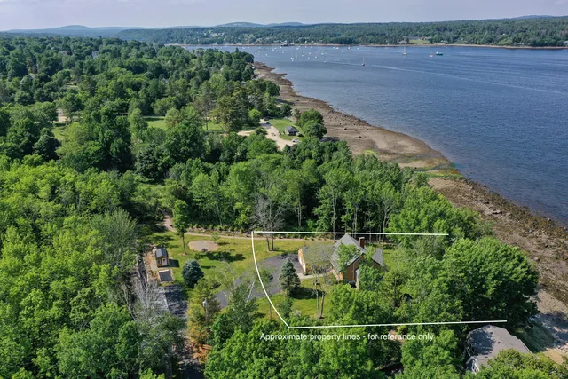 $1,925,000 | 19 Glenview Lane, Belfast, ME 04915