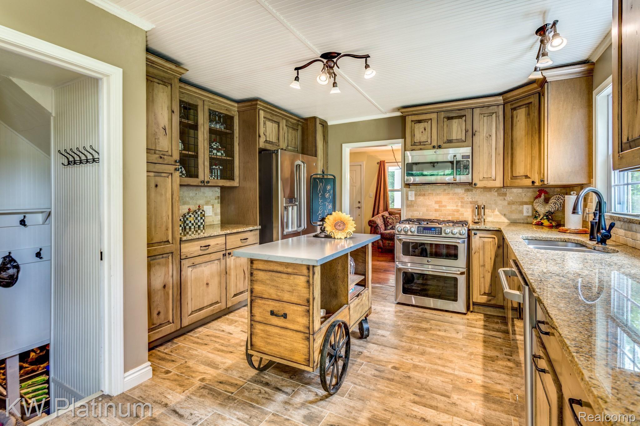 3347 Ruddock Road Avoca, MI 48006 - Photo 4 of 42 kitchen angle view.JPG