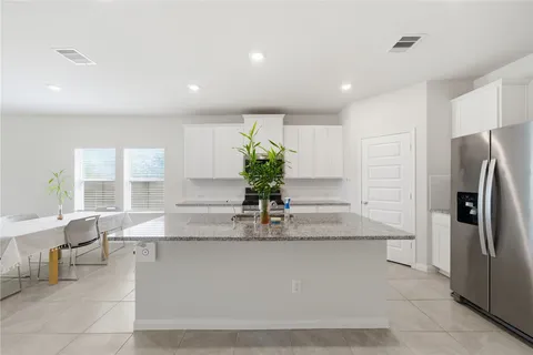 $405,000 | 2703 Fairfield Landing Lane, Pearland, TX 77089