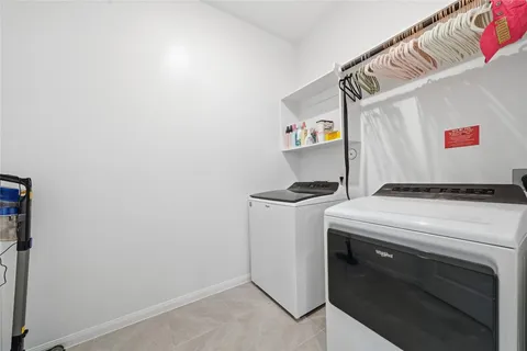 $405,000 | 2703 Fairfield Landing Lane, Pearland, TX 77089