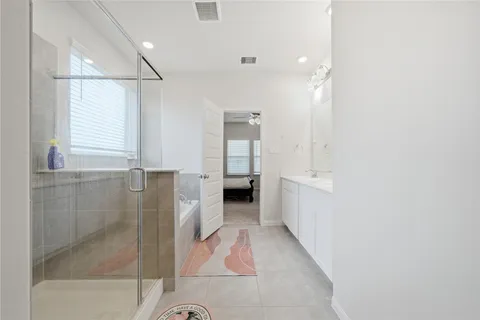 $405,000 | 2703 Fairfield Landing Lane, Pearland, TX 77089