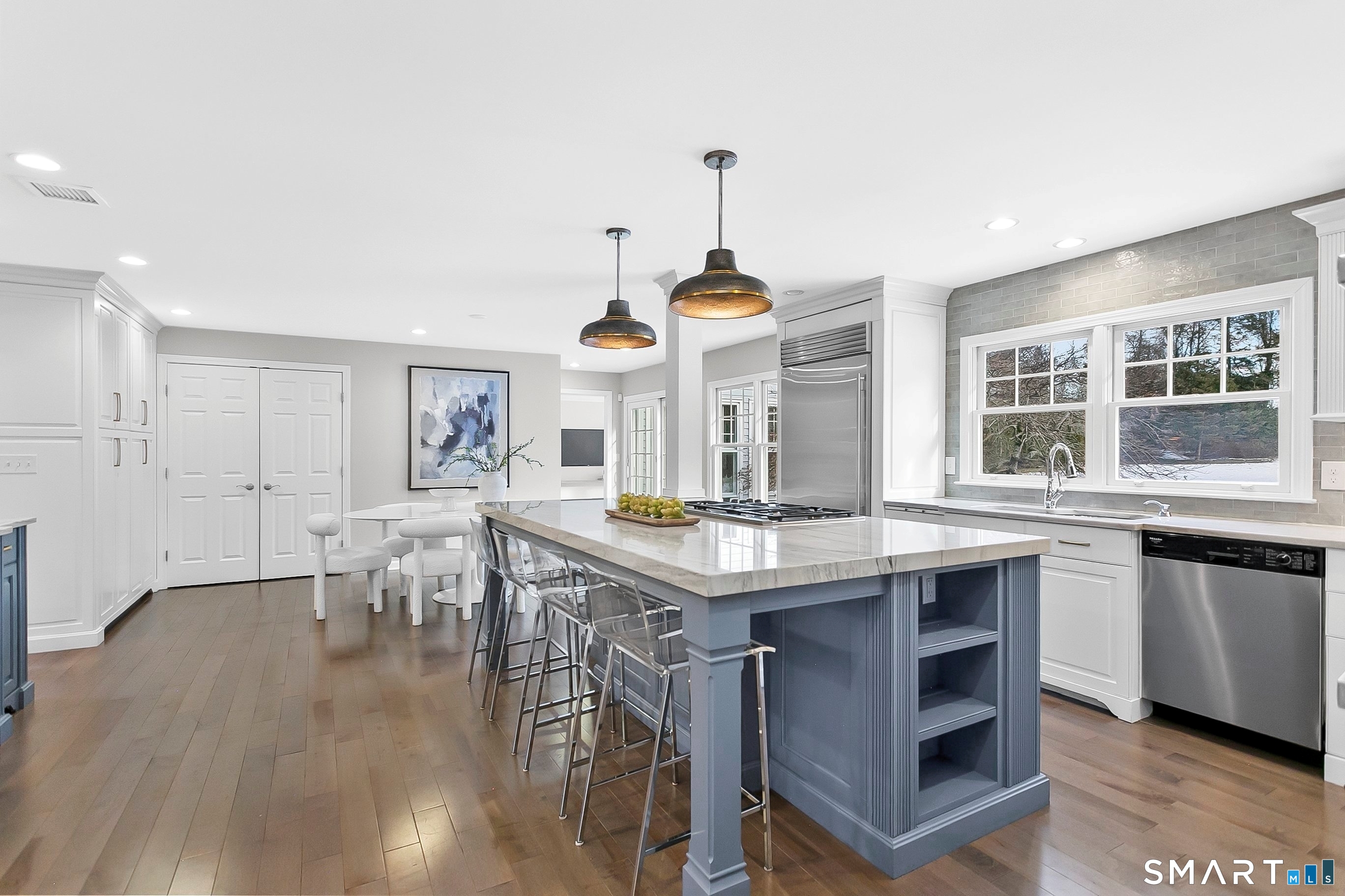 158 Coventry Lane Fairfield, CT 06824 - Photo 14 of 39