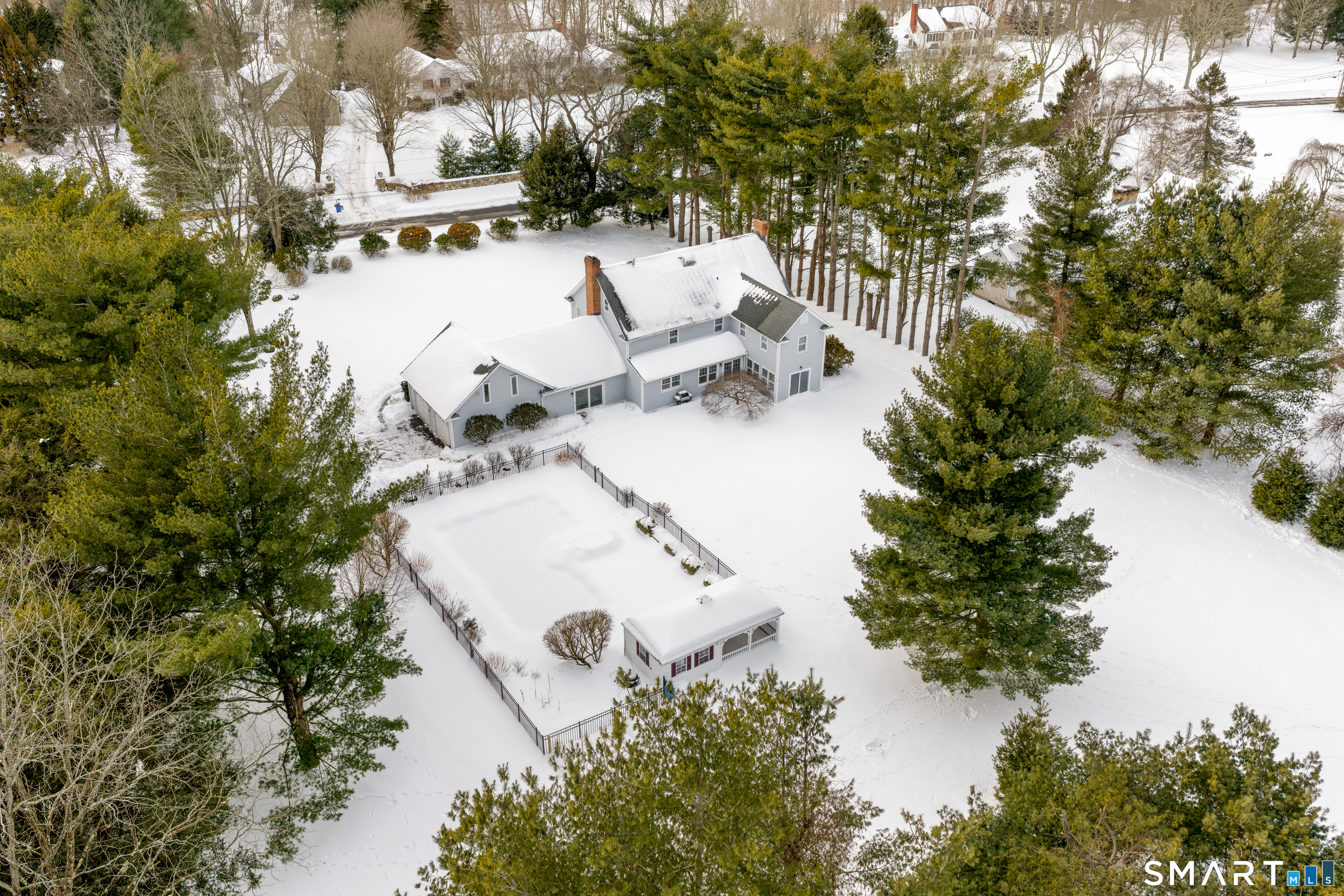 158 Coventry Lane Fairfield, CT 06824 - Photo 34 of 39