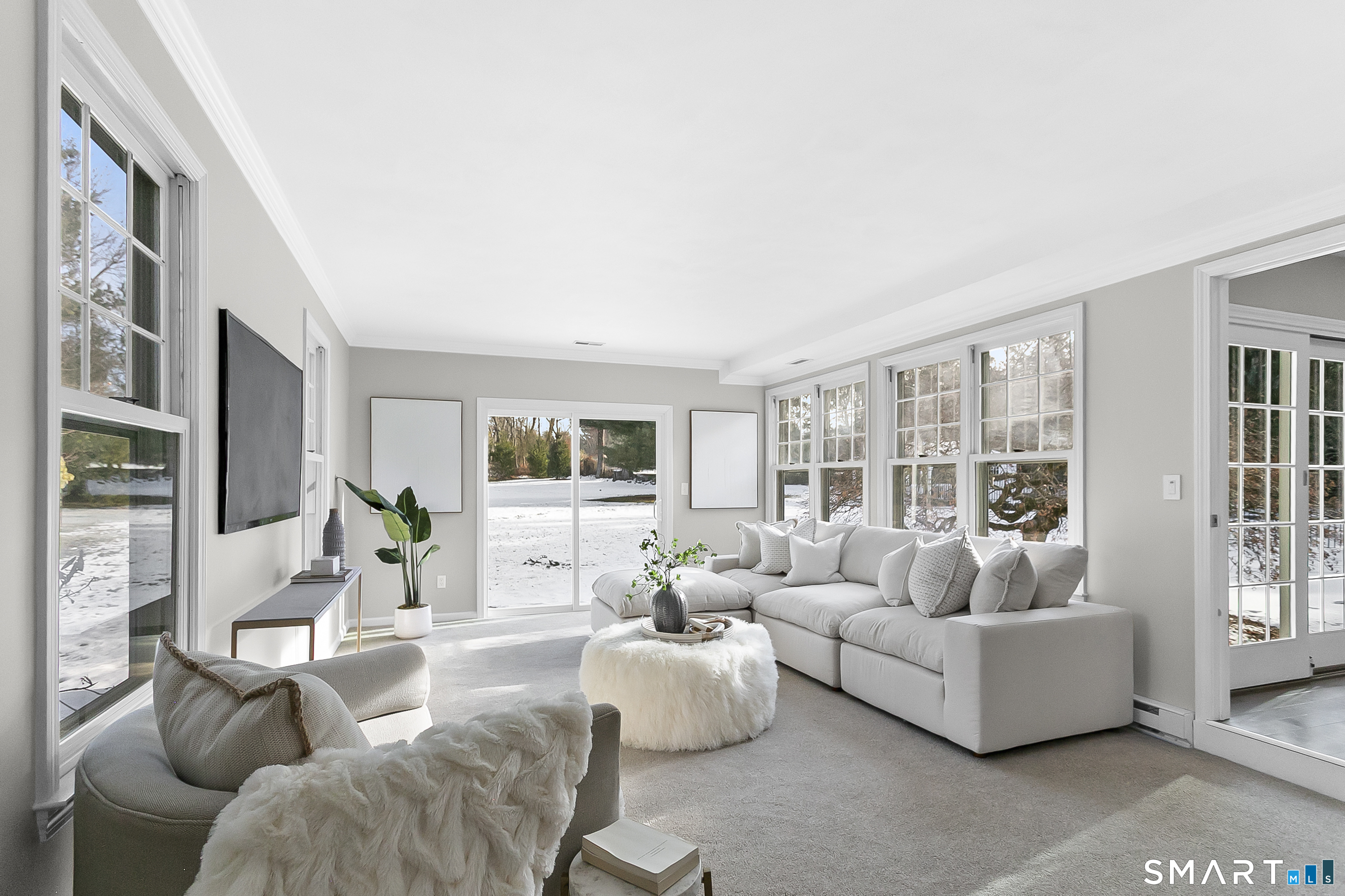 158 Coventry Lane Fairfield, CT 06824 - Photo 7 of 39