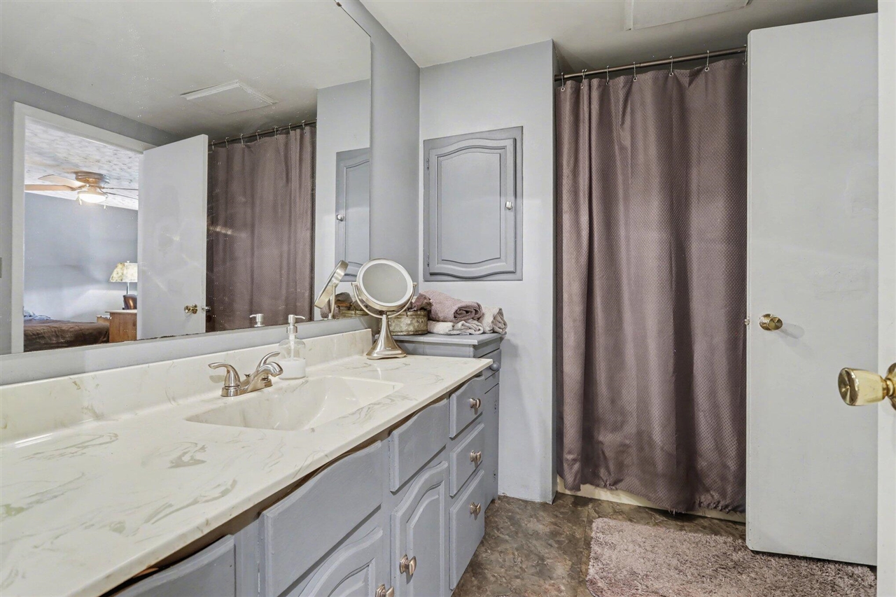 28573 Maystead Road Sturgis, MI 49091 - Photo 17 of 27 Gallery Image 17