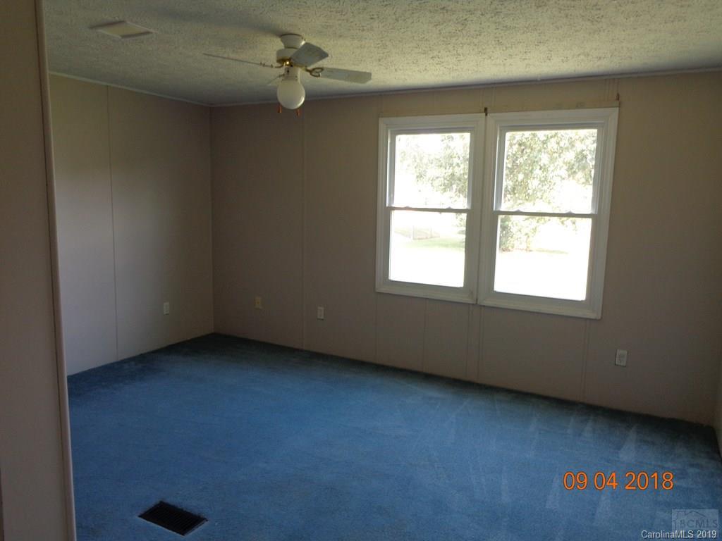 1942 Houston Mill Road Conover, NC 28613 - Photo 12 of 16 Gallery Image 12