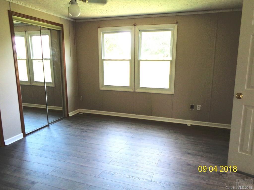 1942 Houston Mill Road Conover, NC 28613 - Photo 14 of 16 Gallery Image 14