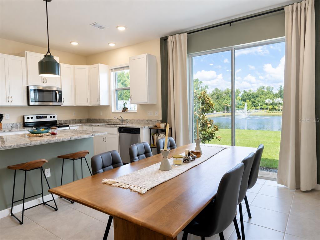 1076 Spring Palms Loop Orlando, FL 32828 - Photo 10 of 18 Gallery Image 10