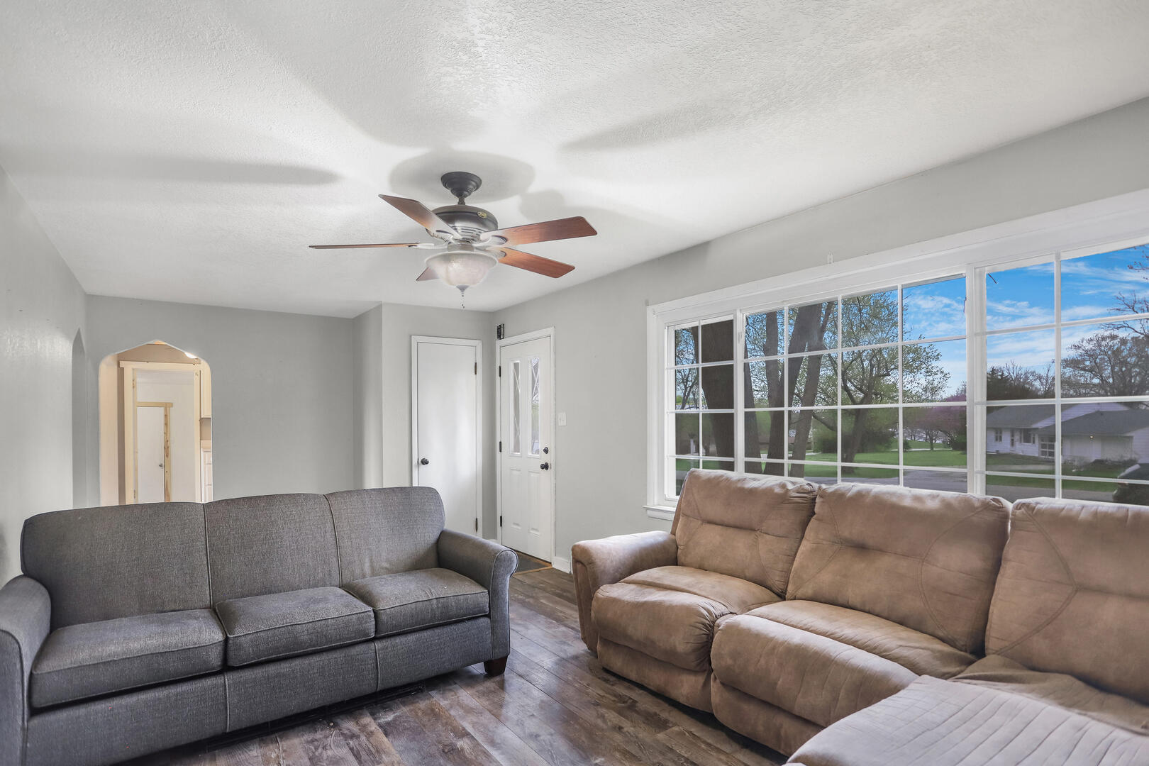2380 Windsor Road Decatur, IL 62521 - Photo 6 of 27 a living room with furniture and a large window