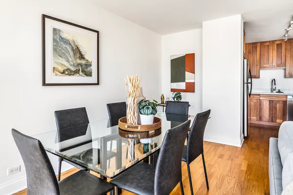 $275,000 | 450 West Briar Place, Unit 7G, Chicago, IL 60657