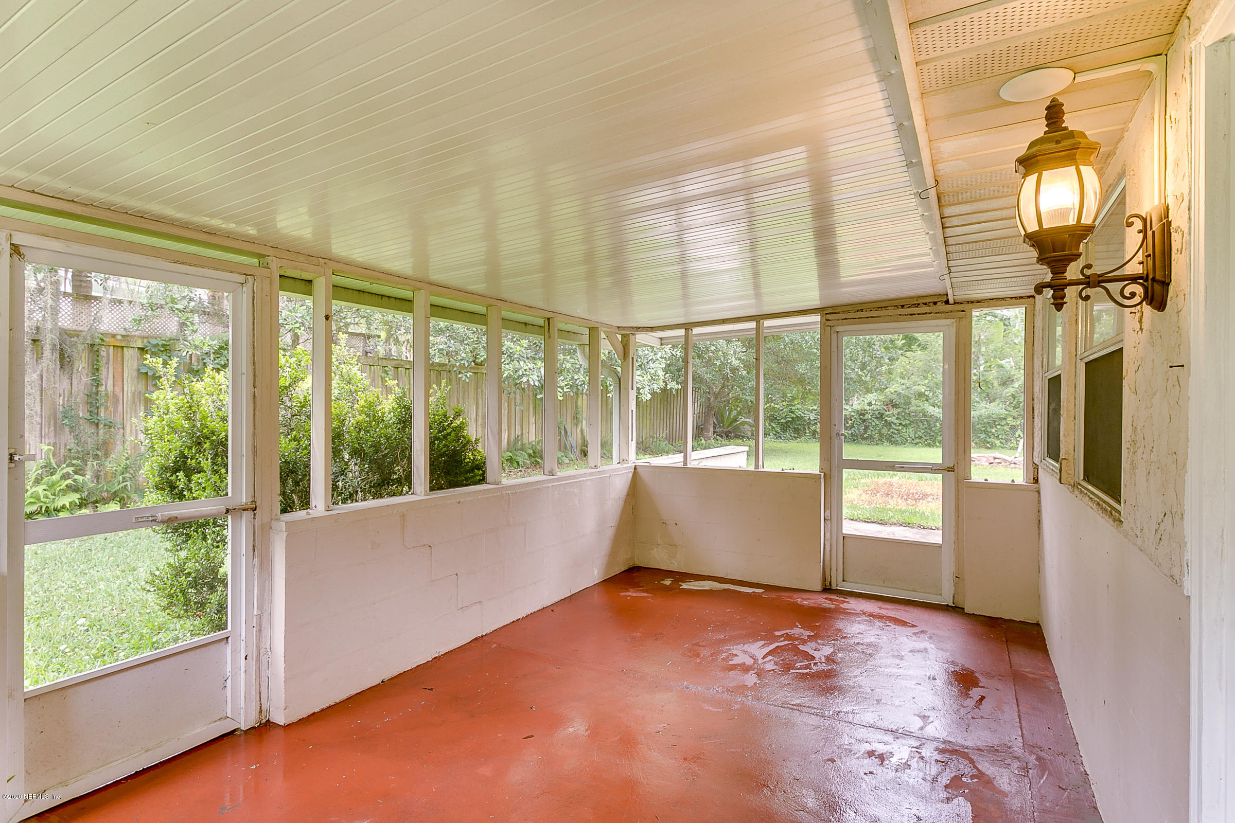 1080 Noah Road Jacksonville, FL 32218 - Photo 20 of 26 Screened Porch View 2