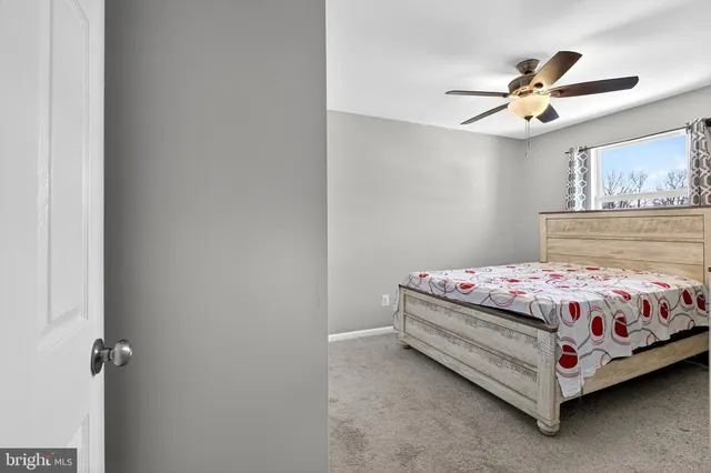 $249,999 | 7 Gull Turn, Newark, DE 19702