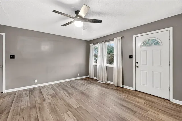 $196,500 | 1927 Pottawatomie Street, Leavenworth, KS 66048