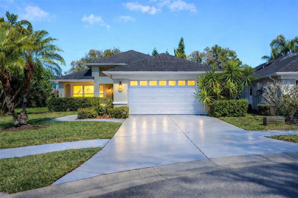 1129 Daleside Lane New Port Richey, FL 34655 - Photo 1 of 43