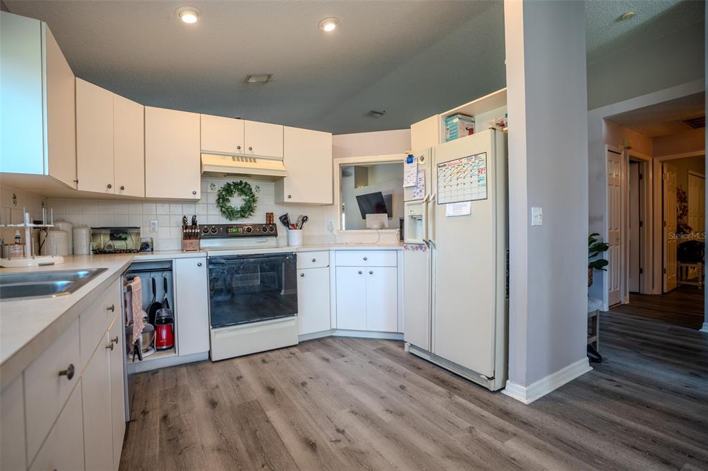 1129 Daleside Lane New Port Richey, FL 34655 - Photo 13 of 43