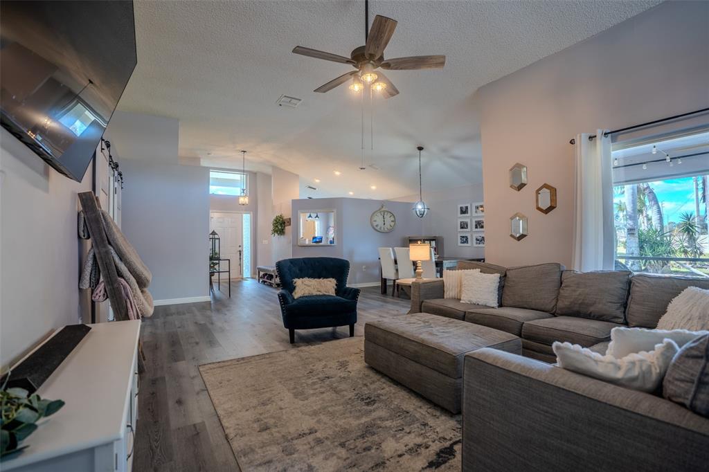 1129 Daleside Lane New Port Richey, FL 34655 - Photo 6 of 43