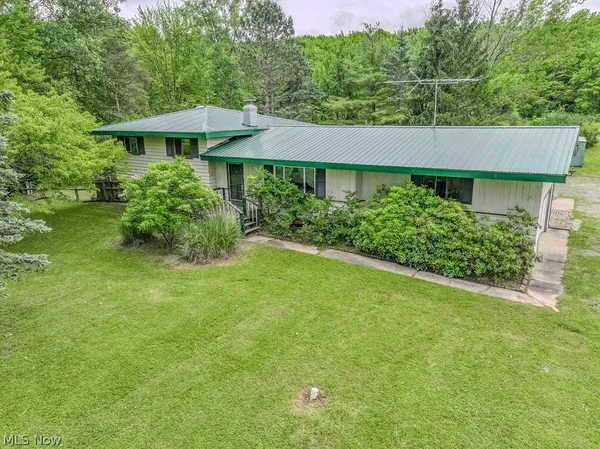 $280,500 | 14161 Radcliffe Road, Chardon, OH 44024