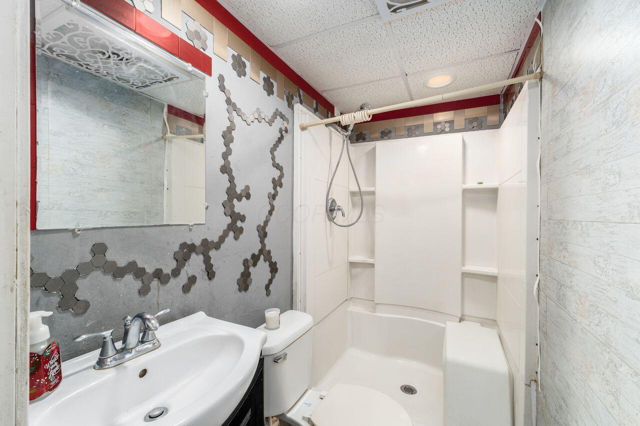 5185 Rutledge Drive South Columbus, OH 43232 - Photo 31 of 37 031_r_S_Columbus_OH_43232_USA