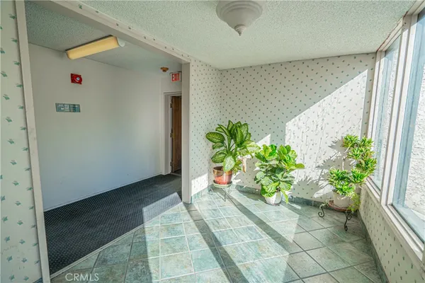 $499,900 | 4239 VÃa Arbolada, Unit 303, Los Angeles, CA 90042