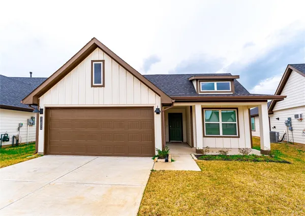 $2,150 | 31806 Whittis Hl Way, Fulshear, TX 77441