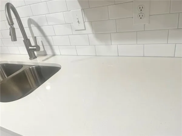 a view of utility room