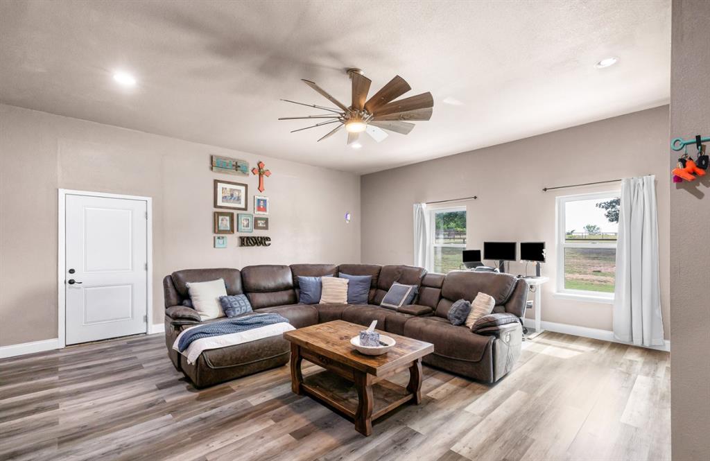 1500 Newberry Road Millsap, TX 76066 - Photo 23 of 40
