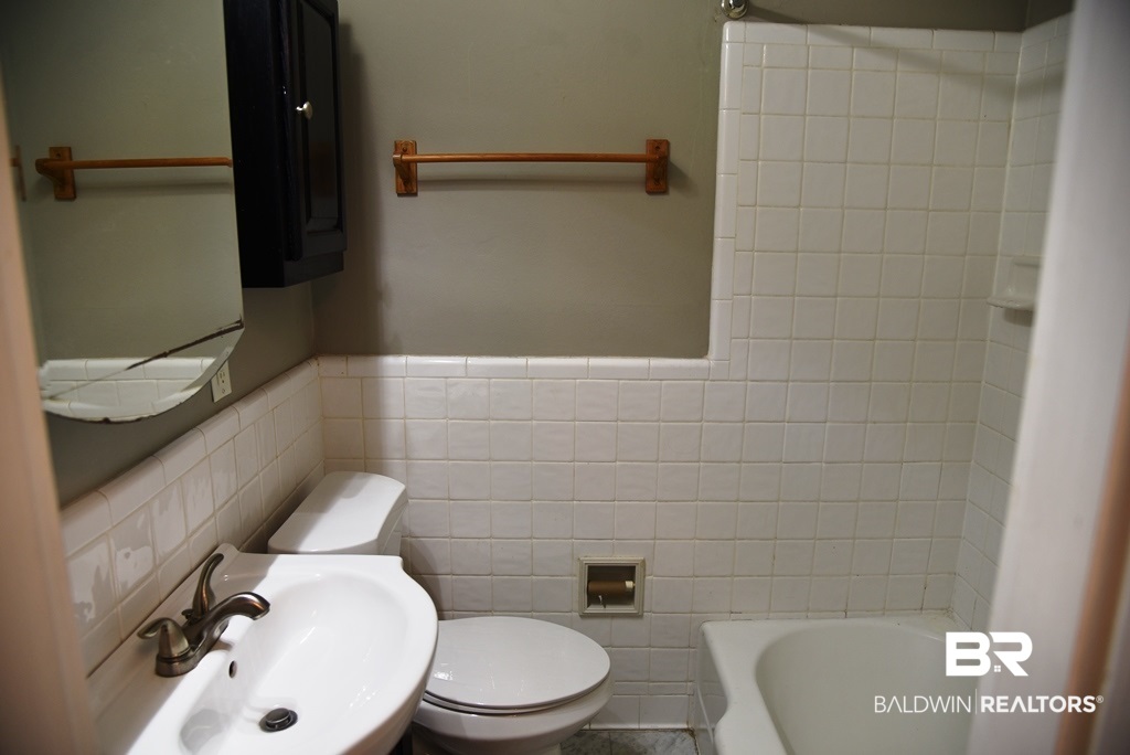 59 Mohawk Street Mobile, AL 36606 - Photo 10 of 23