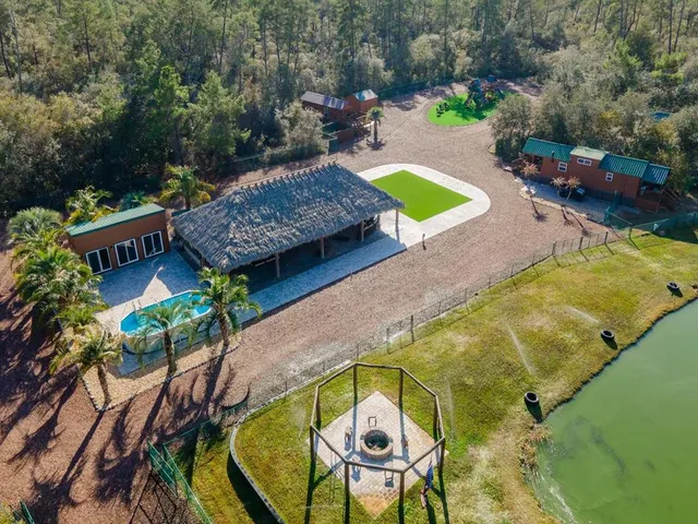 $1,599,000 | 5600 Northeast Nfr 5 Silver Springs, Silver Springs, FL 34488