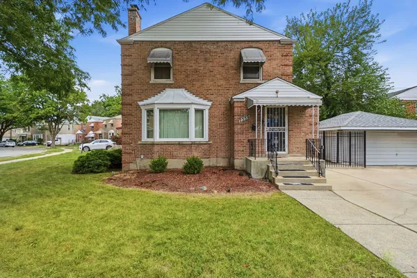 $260,000 | 7559 South Hoyne Avenue, Chicago, IL 60620