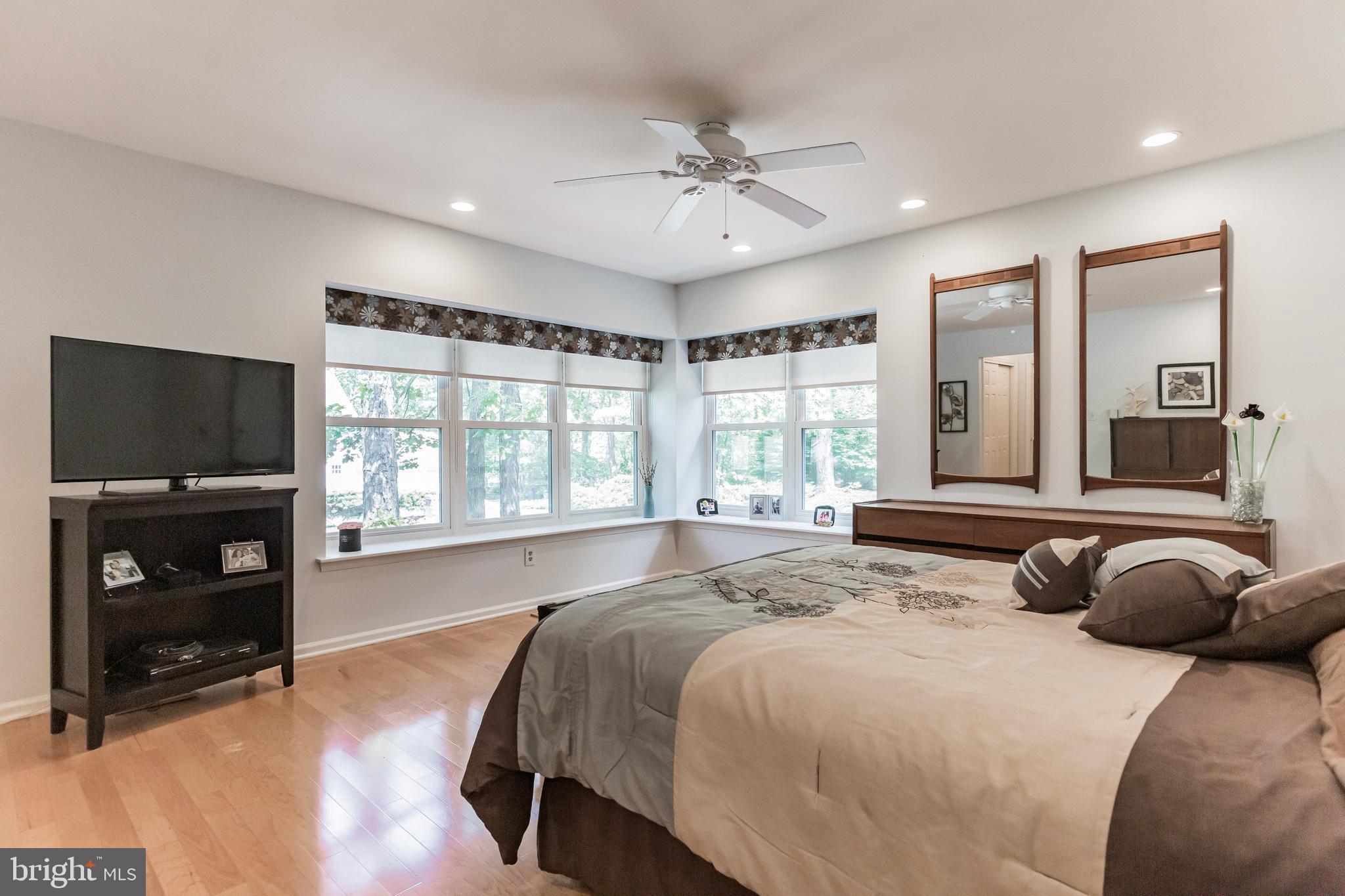 31 Wyndham Road Voorhees, NJ 08043 - Photo 23 of 31 Gallery Image 23