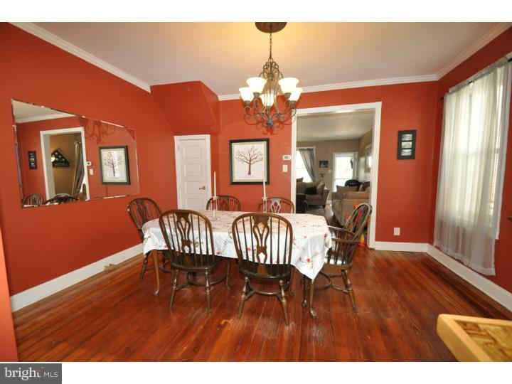 331 Rector Street Philadelphia, PA 19128 - Photo 4 of 19 Dining Room