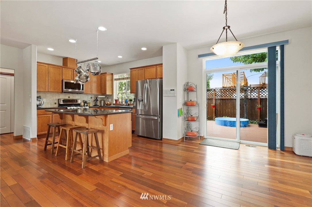 17800 19th Avenue Southeast, Unit 15 Bothell, WA 98012 - Photo 11 of 31 Gallery Image 11