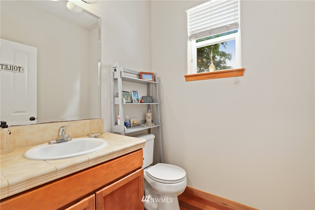 17800 19th Avenue Southeast, Unit 15 Bothell, WA 98012 - Photo 16 of 31 Gallery Image 16
